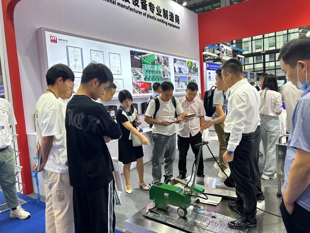 萊斯特綻放2023防水展 品牌再掀熱潮！